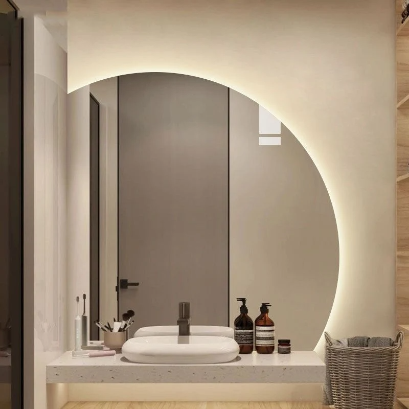 Luces LED de forma irregular Espejo de baño inteligente Inodoro Montado en la pared Espejo luminoso Mesa de maquillaje Espejo de tocador