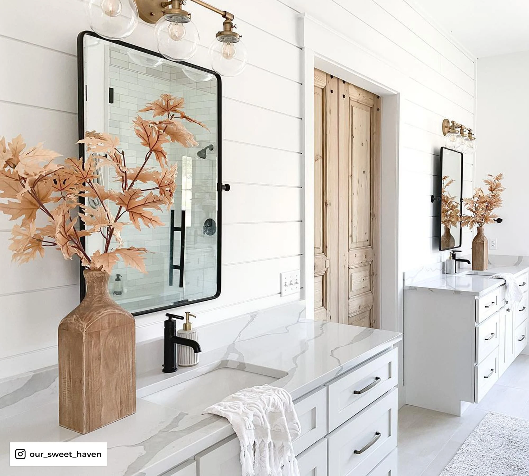 Mesa de tocador moderna barata, espejo doble y lavabos dobles, mueble de baño, tocador de baño de lujo